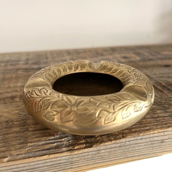 brass round ashtray - Picture 4 of 4